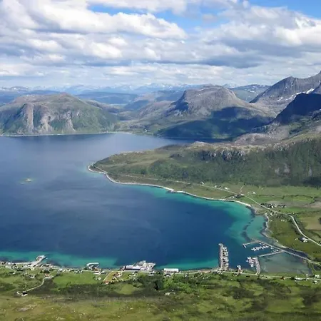 Beautiful View - Close To The Sea, Mountains And Nature Leilighet *