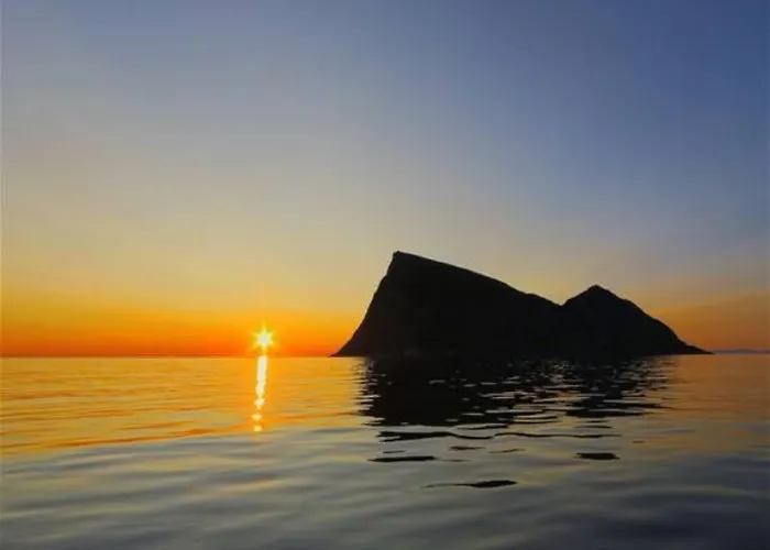 Beautiful View - Close To The Sea, Mountains And Nature 아파트 *