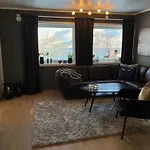 Beautiful View - Close To The Sea, Mountains And Nature Lejlighed